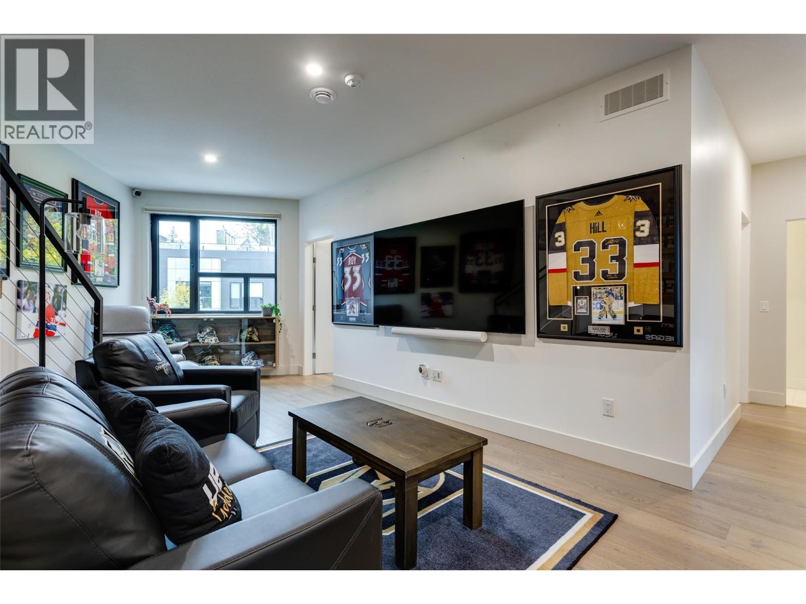 












525 McClure Road Unit# 9

,
Kelowna,




British Columbia
V1W1K9

