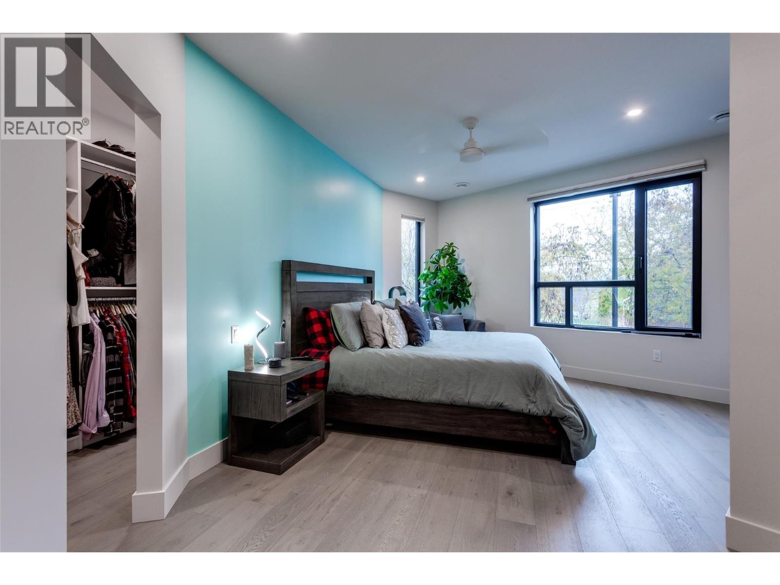 












525 McClure Road Unit# 9

,
Kelowna,




British Columbia
V1W1K9

