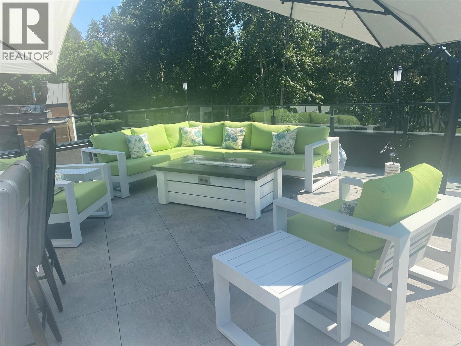 












525 McClure Road Unit# 9

,
Kelowna,




British Columbia
V1W1K9

