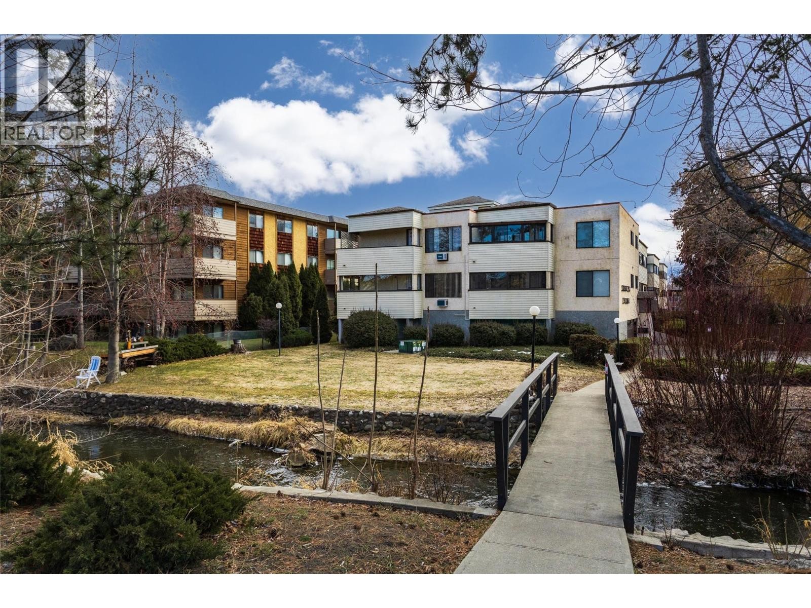 












1903 Lindahl Street Unit# 103 Lot# 3

,
Kelowna,




British Columbia
V1Y3Z6

