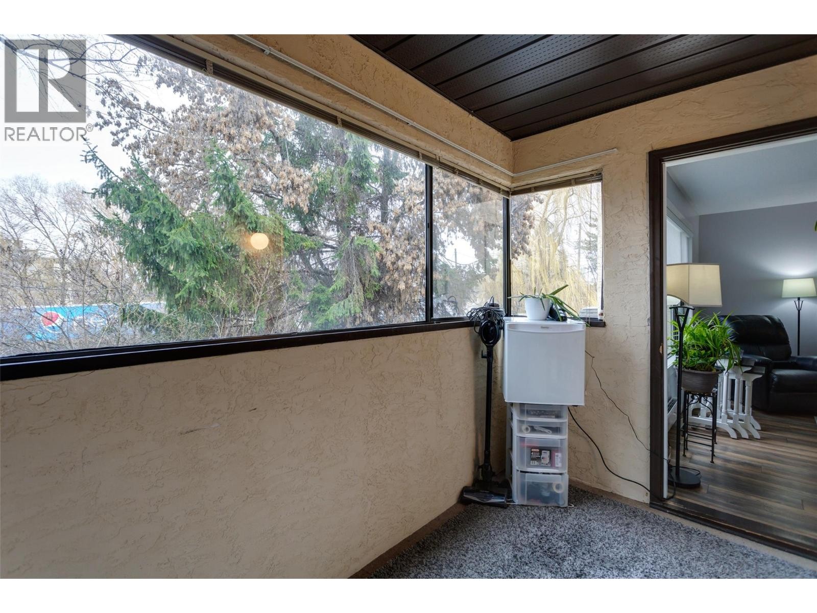 












1903 Lindahl Street Unit# 103 Lot# 3

,
Kelowna,




British Columbia
V1Y3Z6

