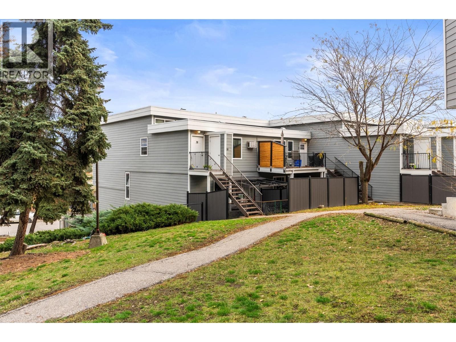 












3800 40 Avenue Unit# 38

,
Vernon,




British Columbia
V1T6S3

