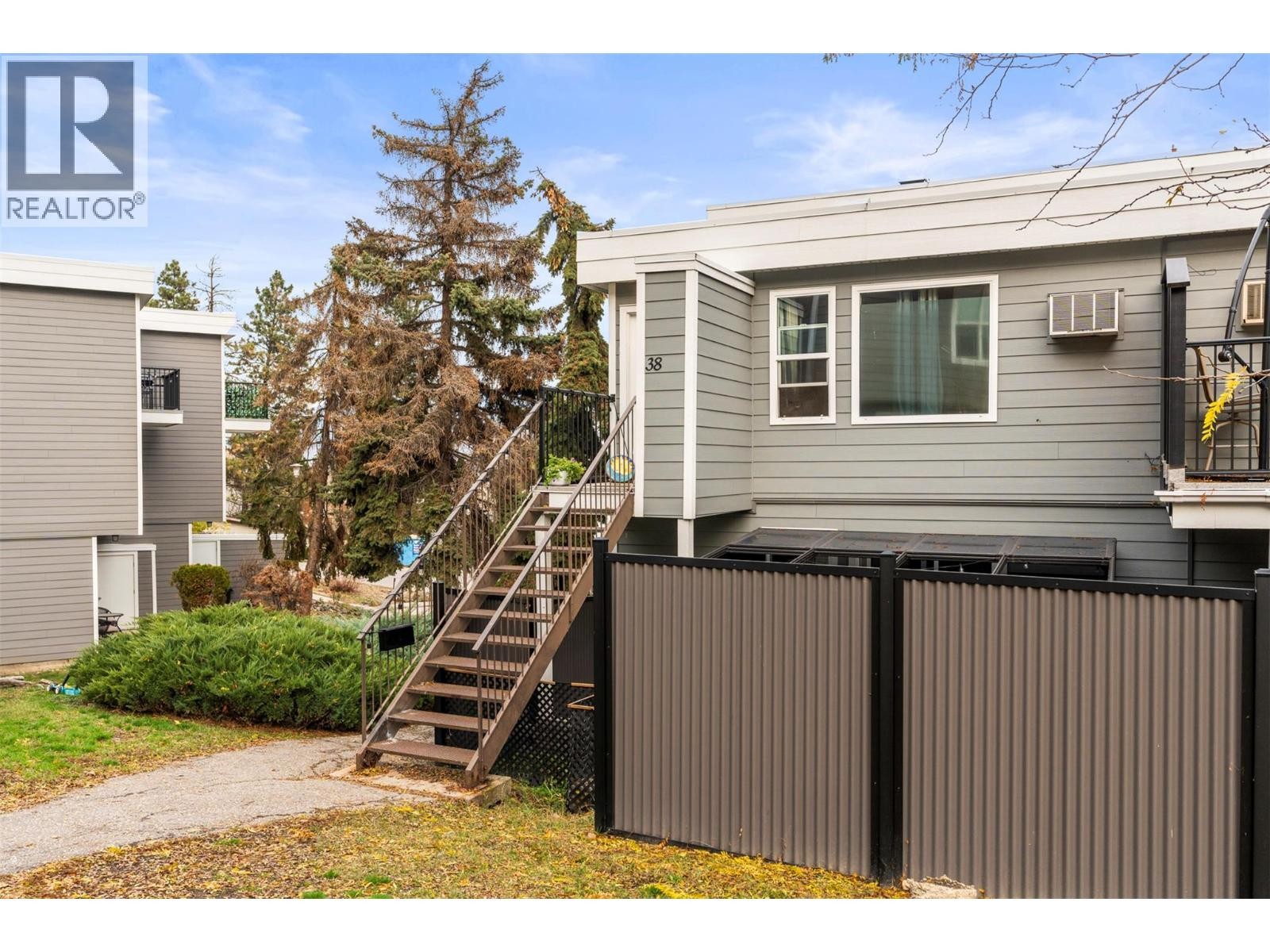 












3800 40 Avenue Unit# 38

,
Vernon,




British Columbia
V1T6S3

