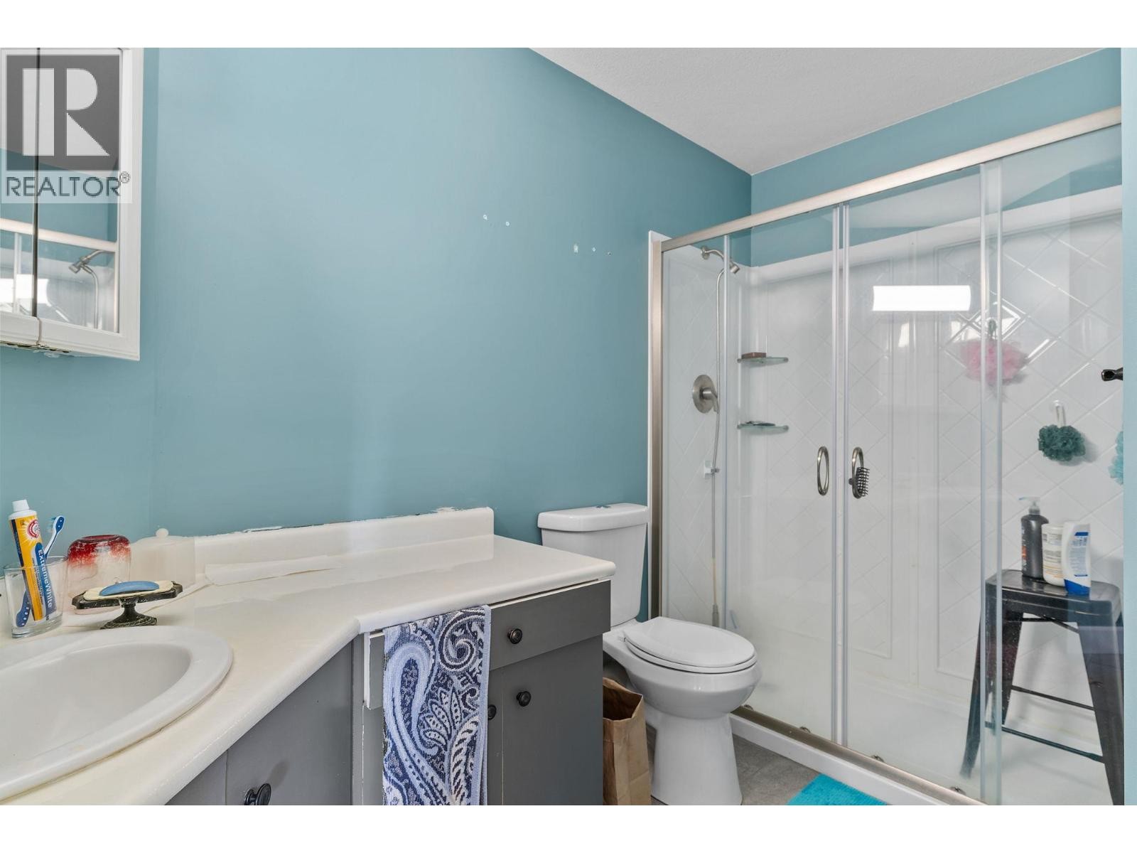 












3830 Gellatly Road S

,
West Kelowna,




British Columbia
V4T2K6

