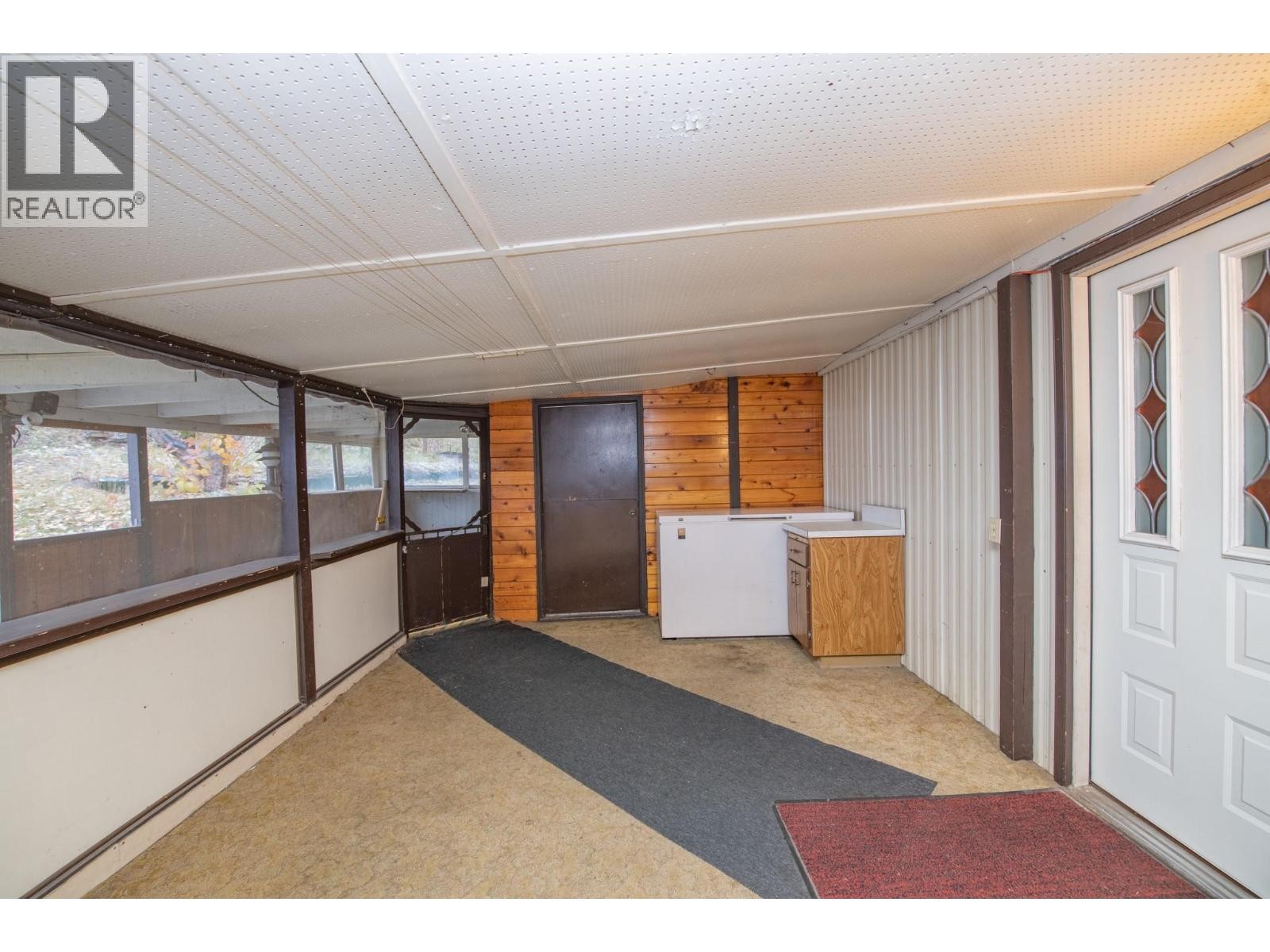 












844 Hutley Road Unit# 7

,
Spallumcheen,




British Columbia
V4Y0R6

