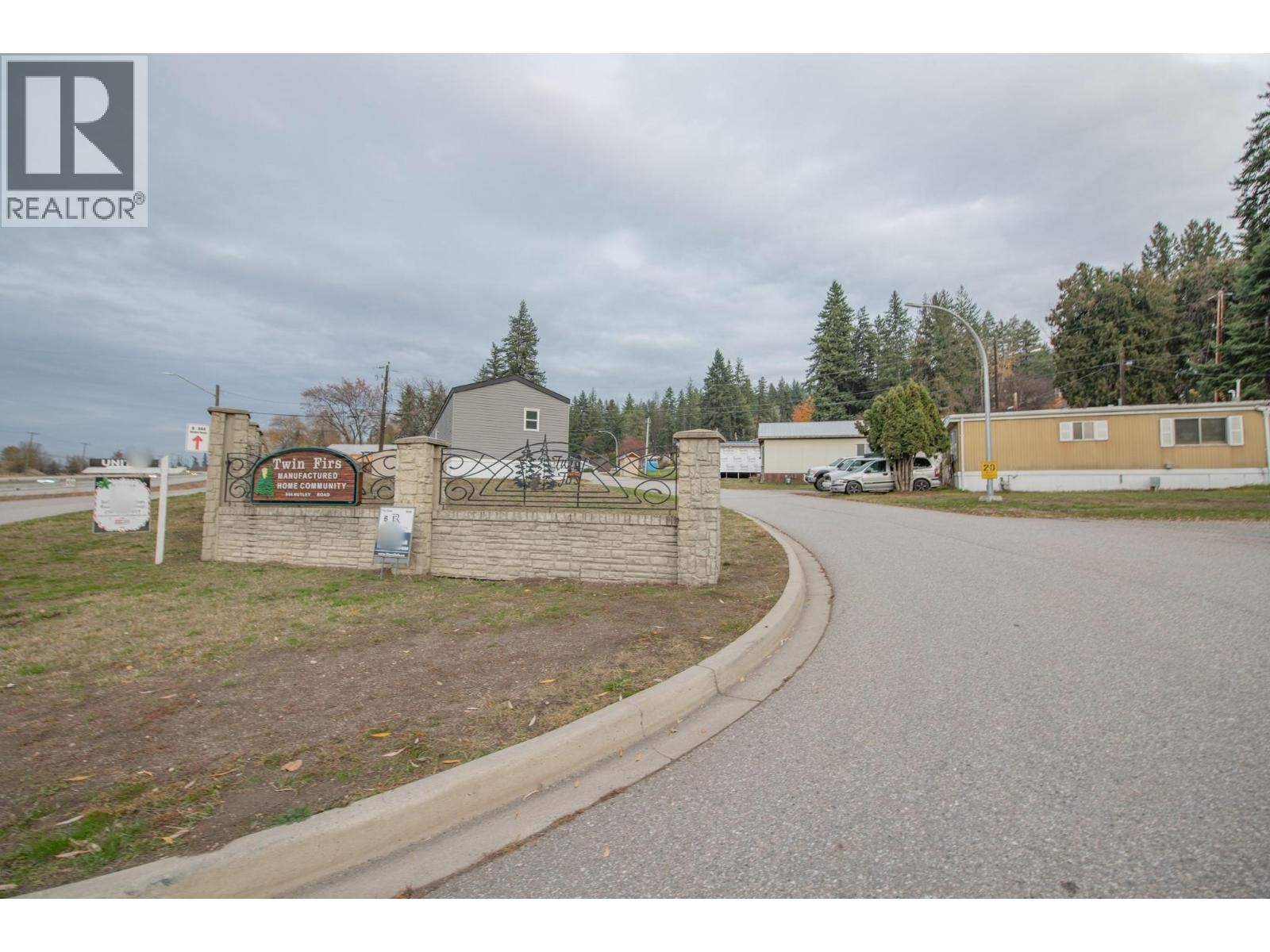 












844 Hutley Road Unit# 7

,
Spallumcheen,




British Columbia
V4Y0R6

