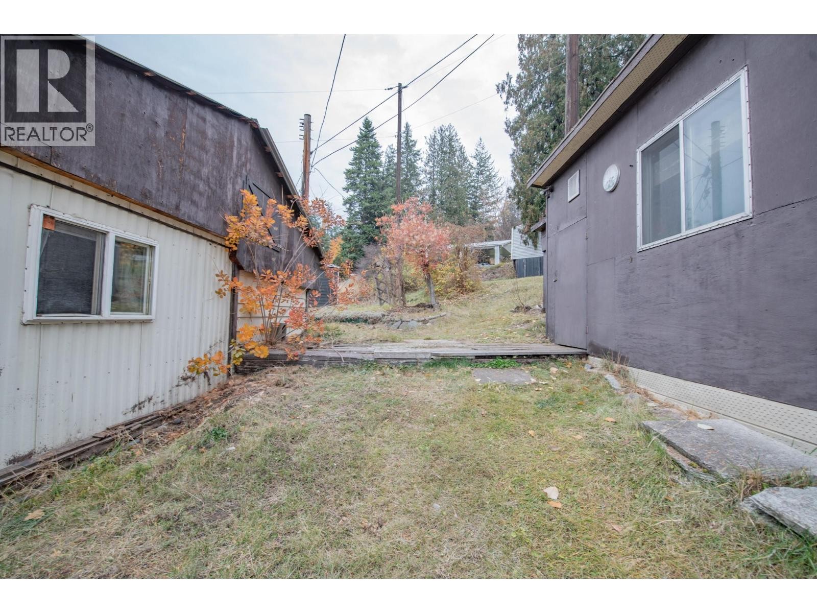












844 Hutley Road Unit# 7

,
Spallumcheen,




British Columbia
V4Y0R6

