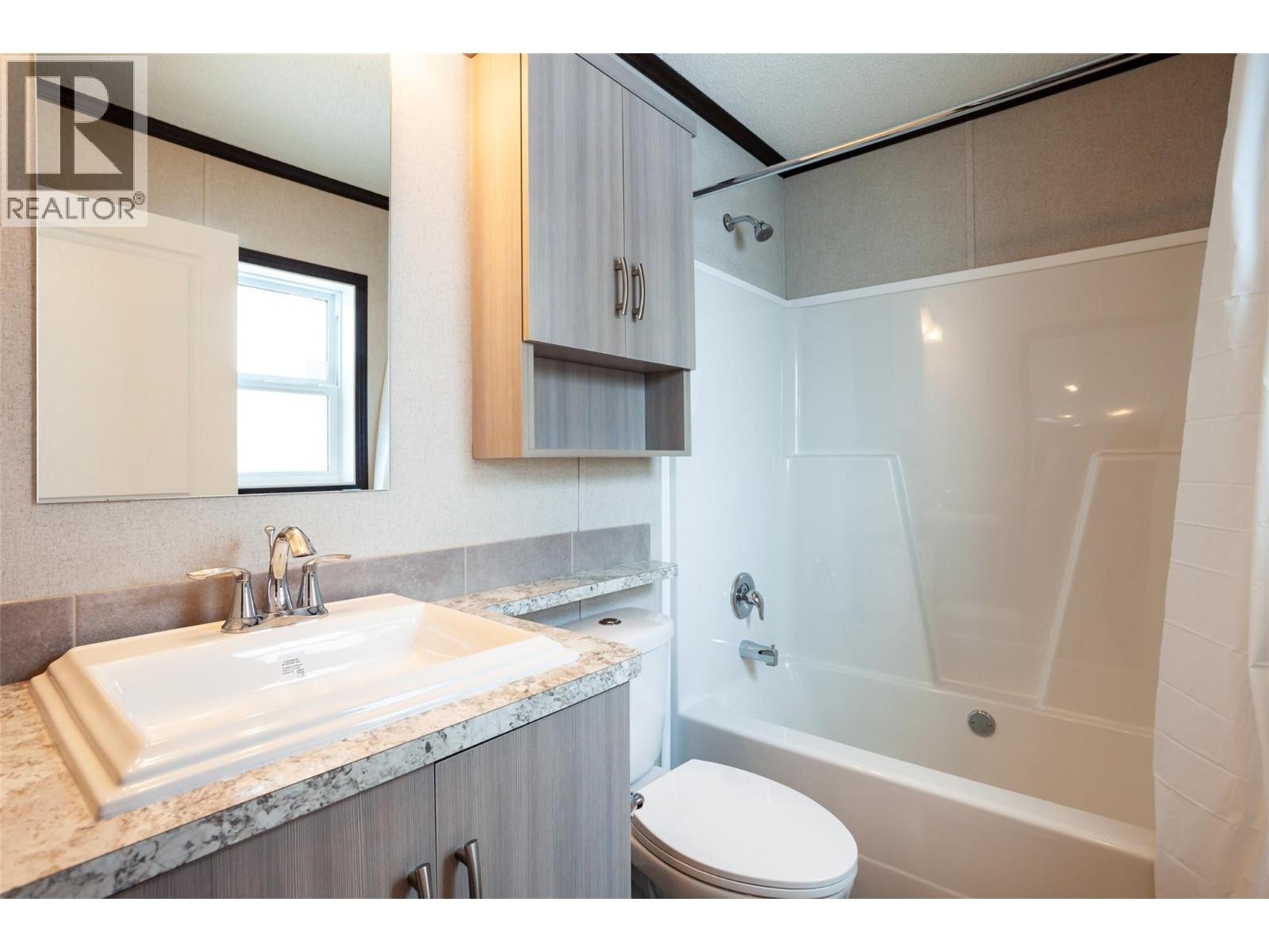 












1133 Findlay Road Unit# 47

,
Kelowna,




British Columbia
V1X5A9

