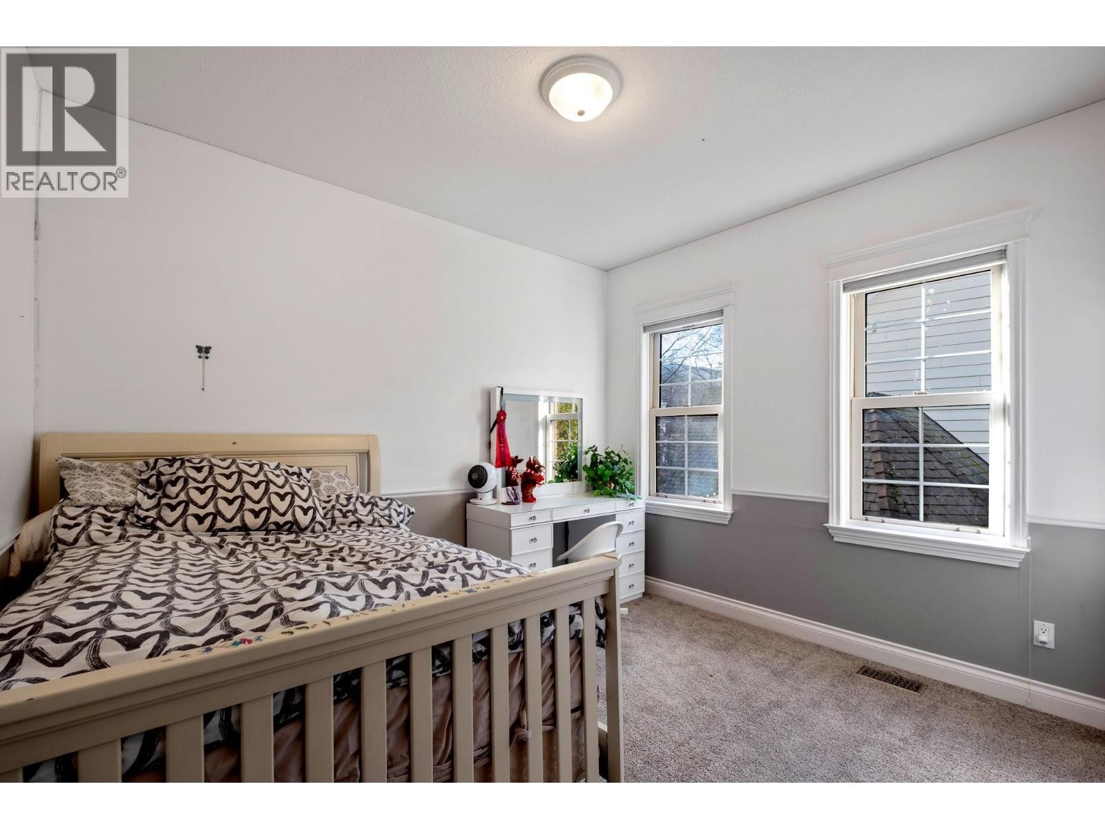 












434 Providence Avenue

,
Kelowna,




British Columbia
V1W4S8

