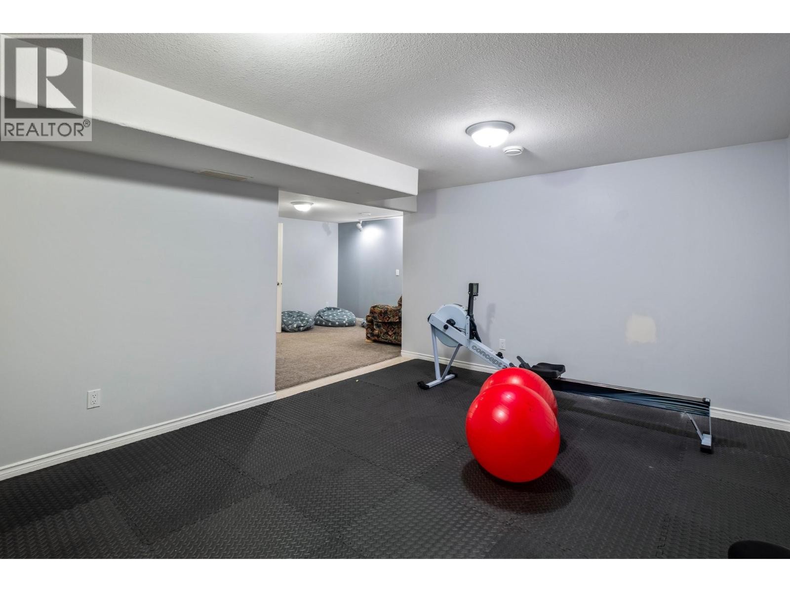 












434 Providence Avenue

,
Kelowna,




British Columbia
V1W4S8

