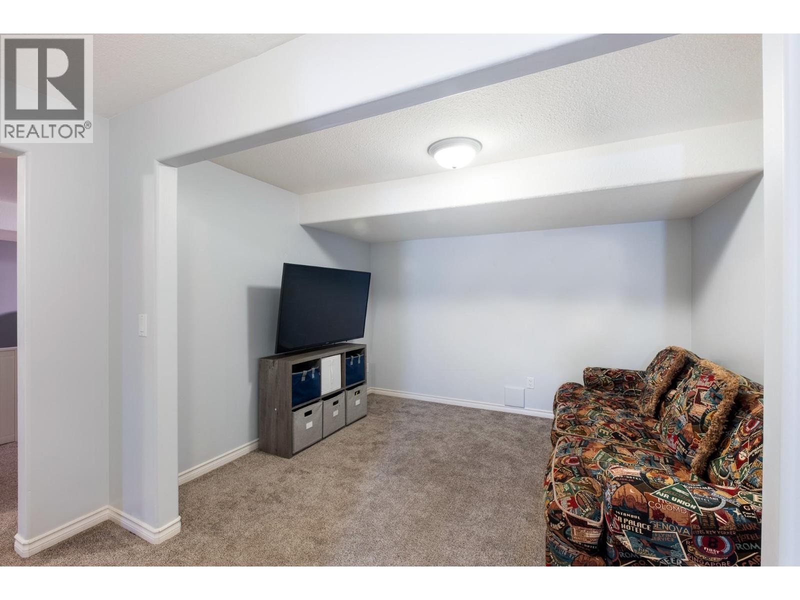 












434 Providence Avenue

,
Kelowna,




British Columbia
V1W4S8

