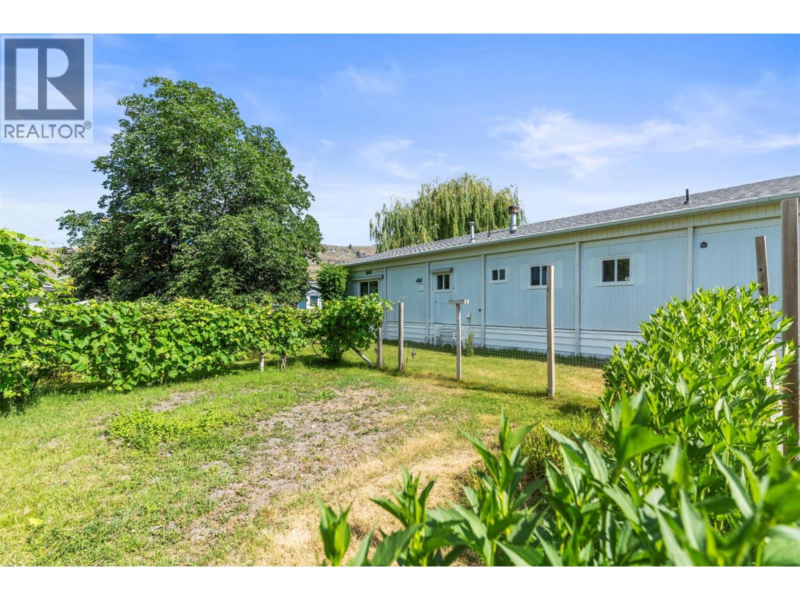 












2727 Lakeshore Road Unit# 101

,
Vernon,




British Columbia
V1H1X5

