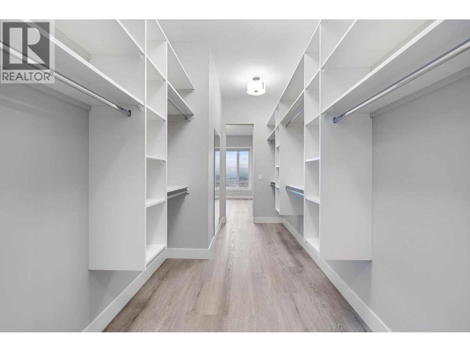 












1940 Foxtail Terrace

,
Kelowna,




British Columbia
V1P1T9

