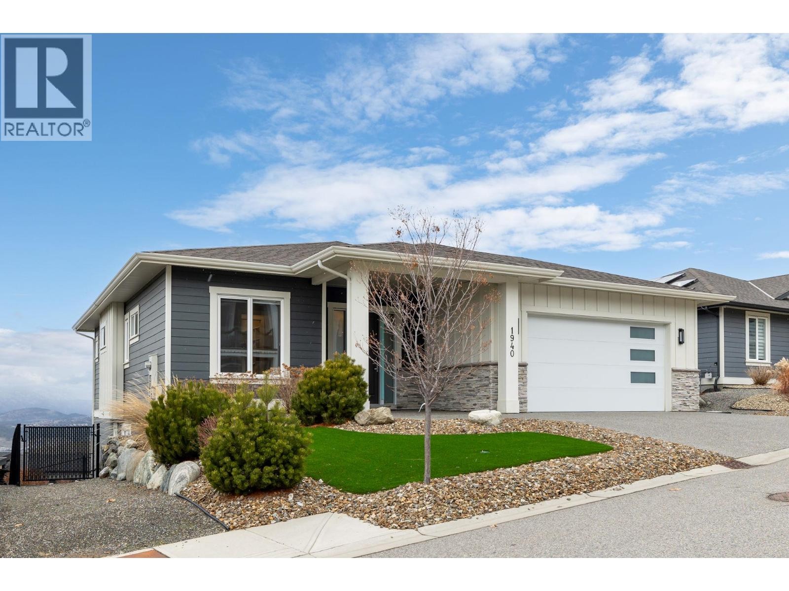 












1940 Foxtail Terrace

,
Kelowna,




British Columbia
V1P1T9

