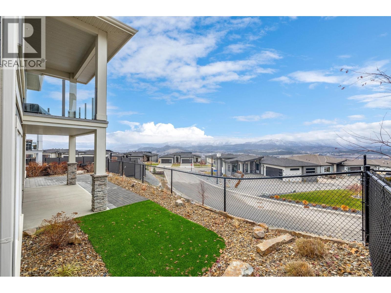 












1940 Foxtail Terrace

,
Kelowna,




British Columbia
V1P1T9

