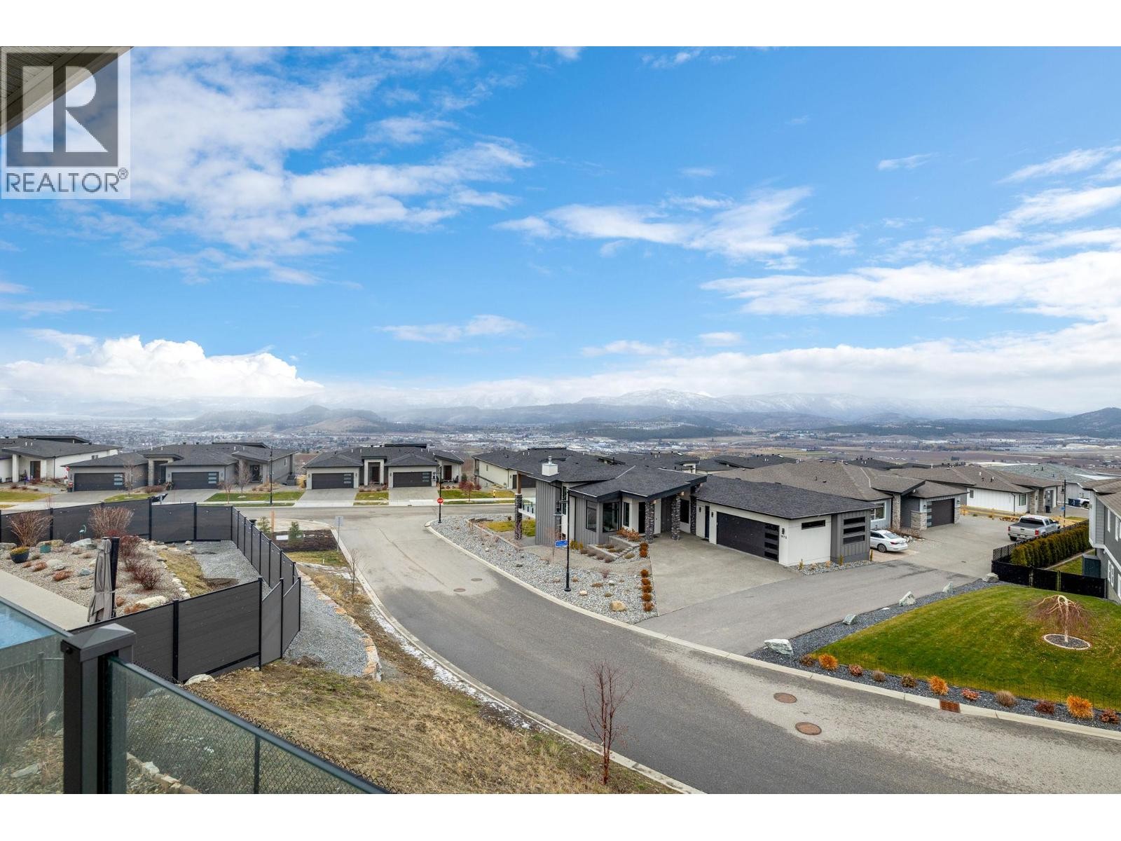 












1940 Foxtail Terrace

,
Kelowna,




British Columbia
V1P1T9

