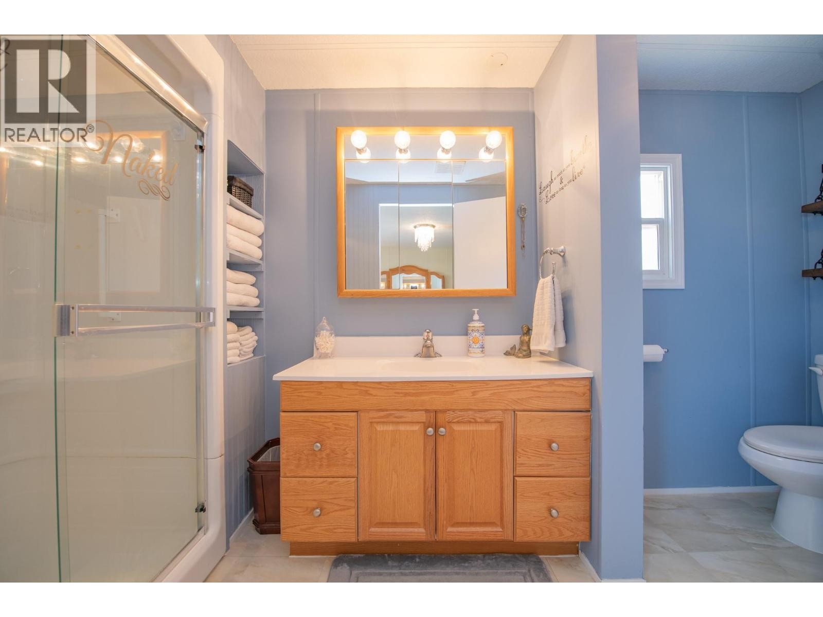 












15401 Kalamalka Lake Road Unit# 3A

,
Coldstream,




British Columbia
V1B1Z3

