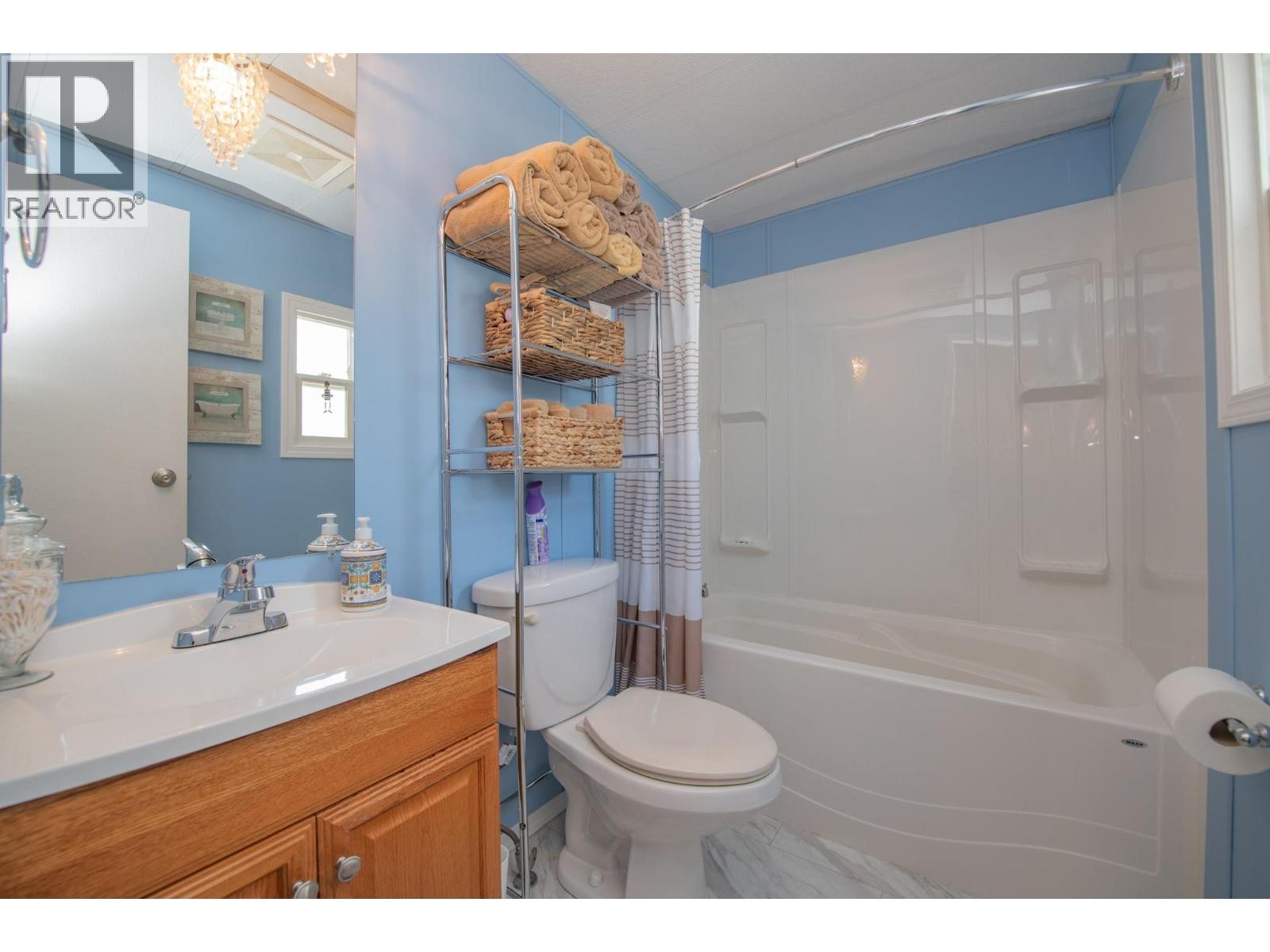 












15401 Kalamalka Lake Road Unit# 3A

,
Coldstream,




British Columbia
V1B1Z3

