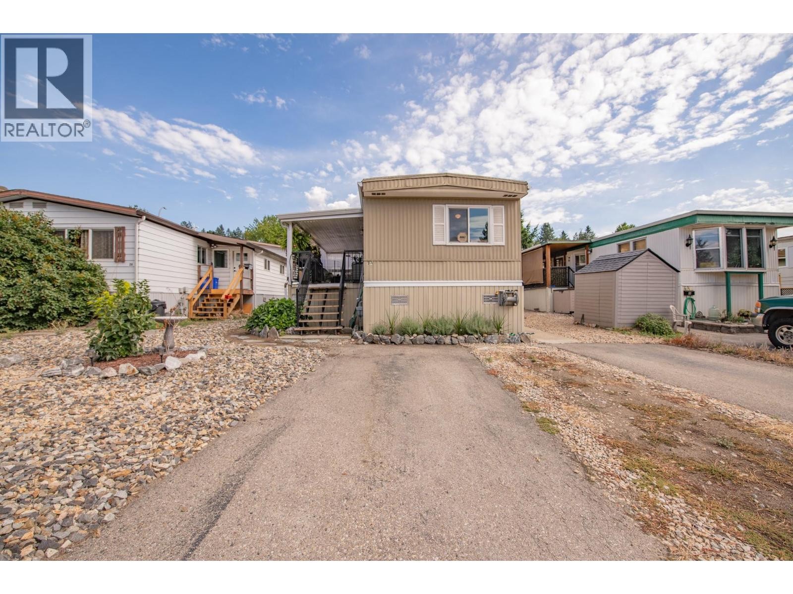 












15401 Kalamalka Lake Road Unit# 3A

,
Coldstream,




British Columbia
V1B1Z3

