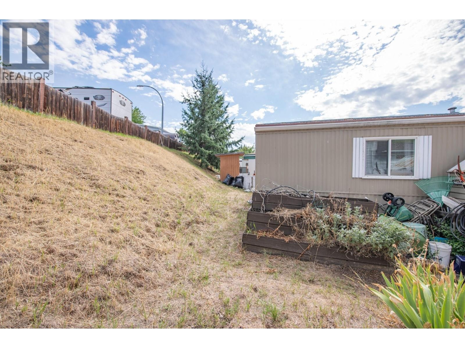 












15401 Kalamalka Lake Road Unit# 3A

,
Coldstream,




British Columbia
V1B1Z3

