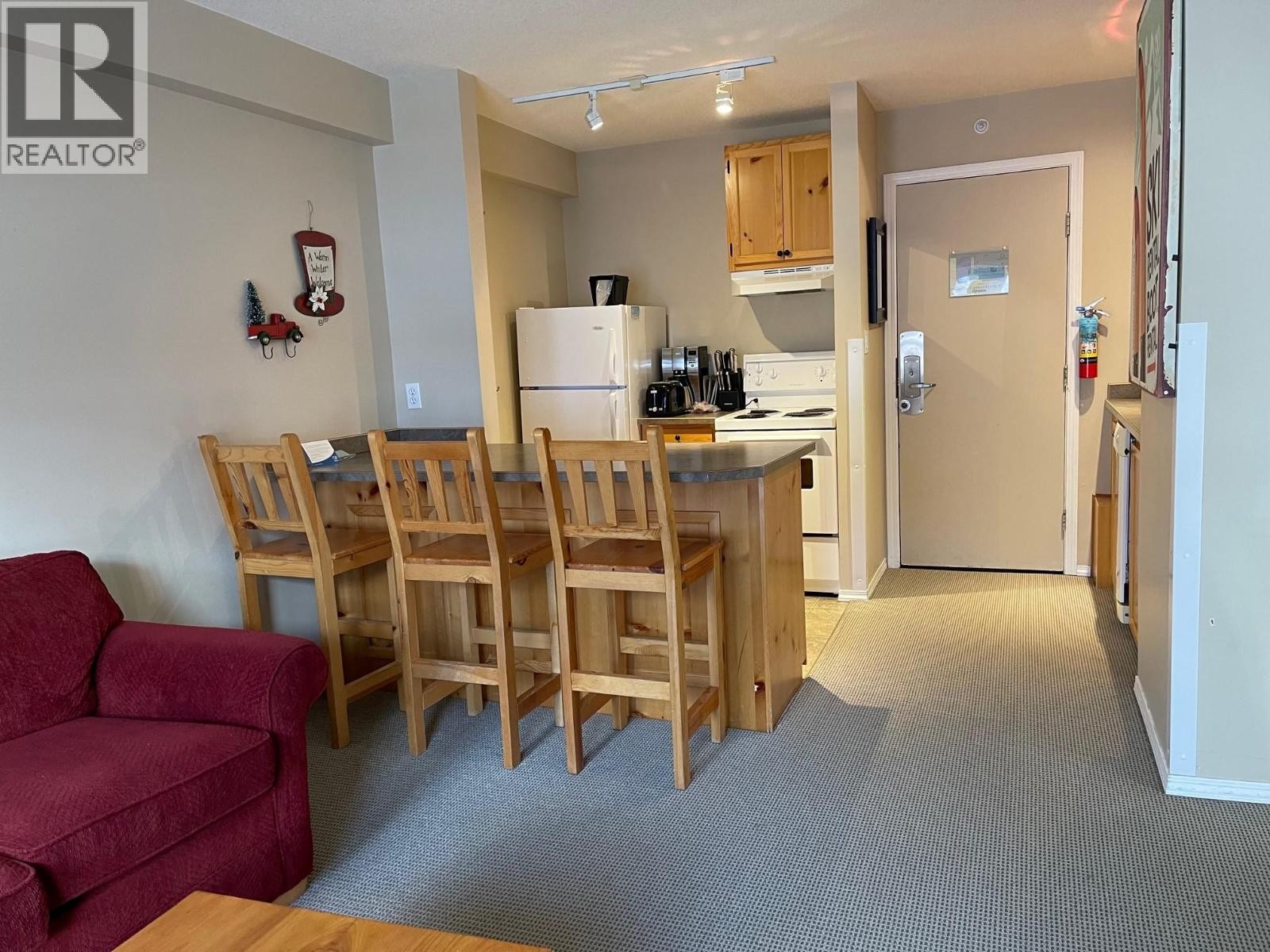 












148 Silver Lode Lane Unit# 309

,
Silver Star,




British Columbia
V1B3M1

