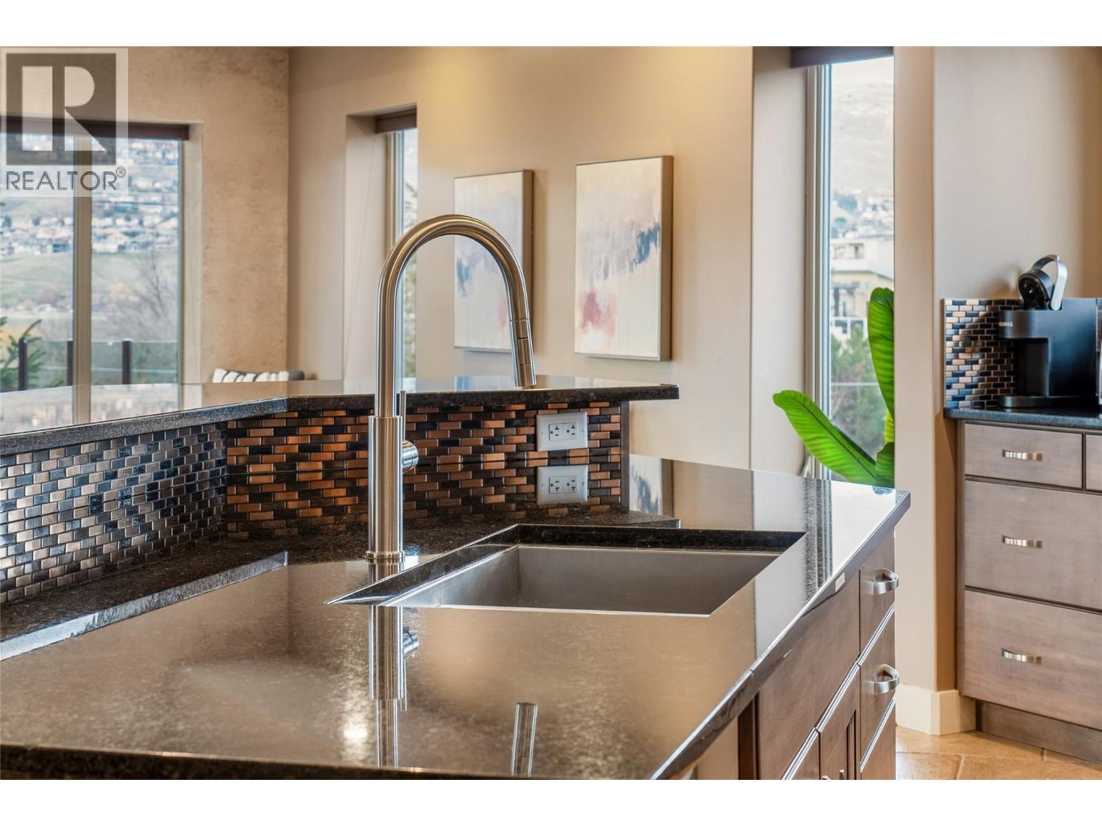 












1029 Longacre Place

,
Vernon,




British Columbia
V1H1H7

