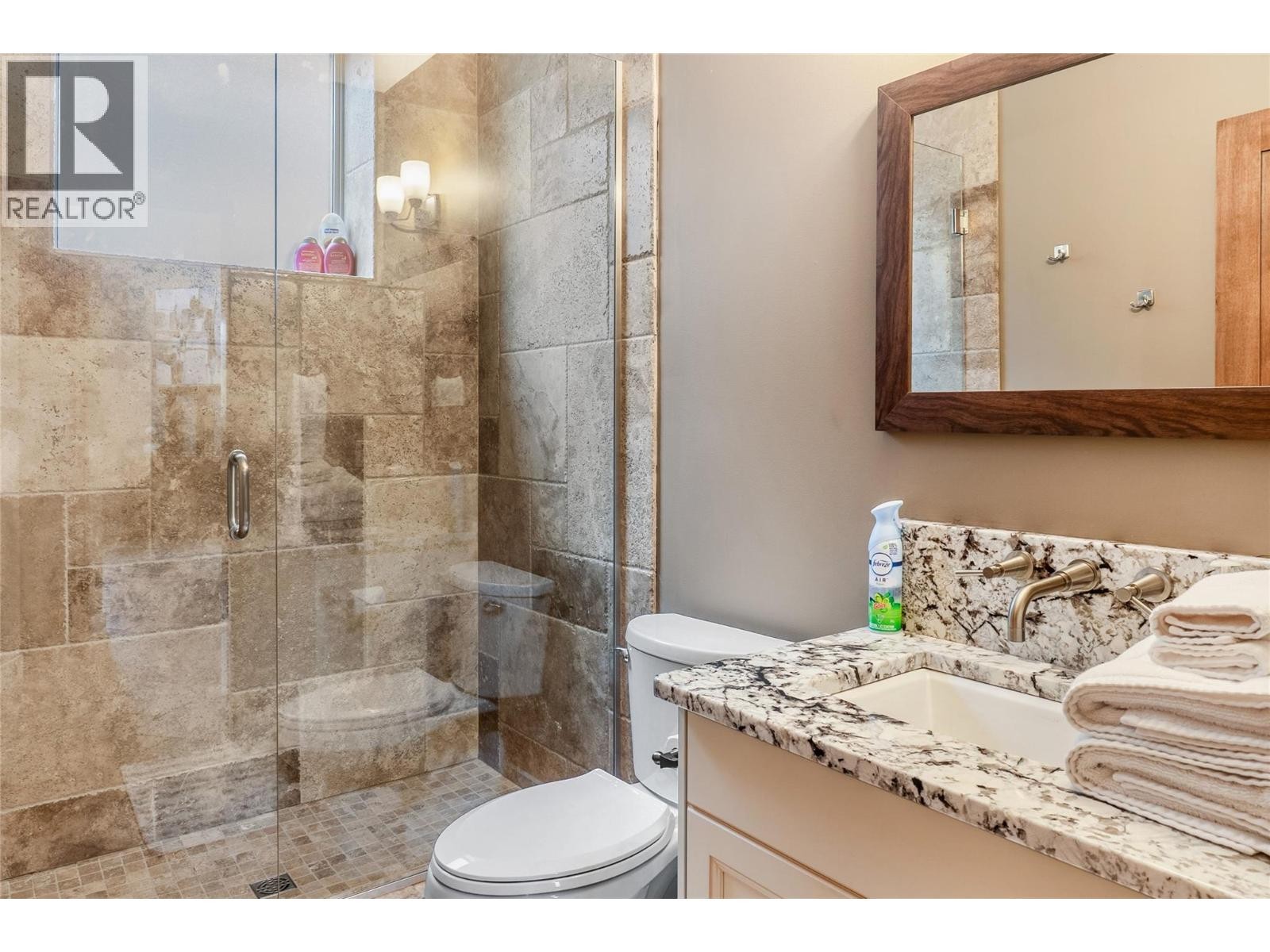 












1029 Longacre Place

,
Vernon,




British Columbia
V1H1H7

