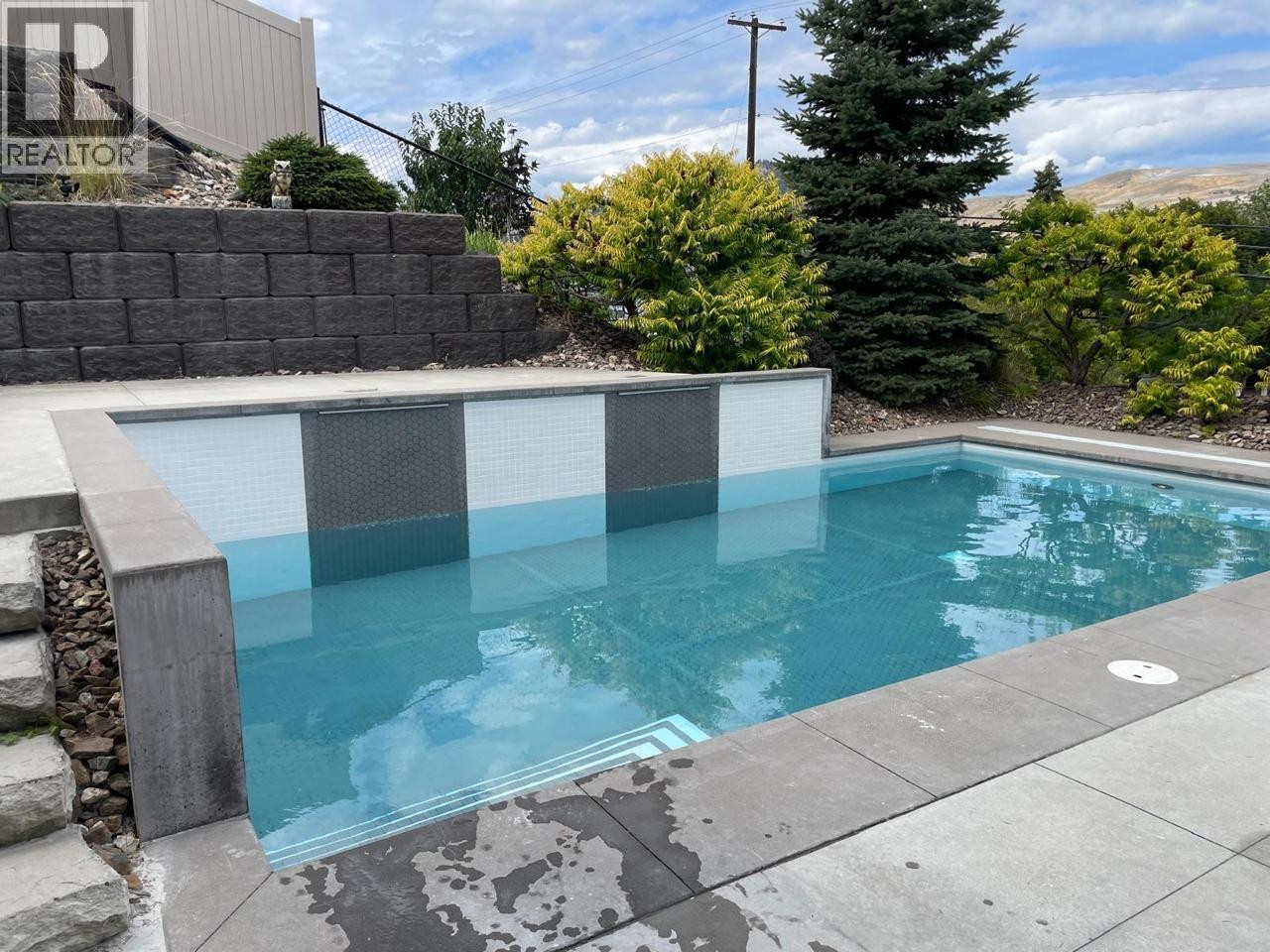 












1029 Longacre Place

,
Vernon,




British Columbia
V1H1H7

