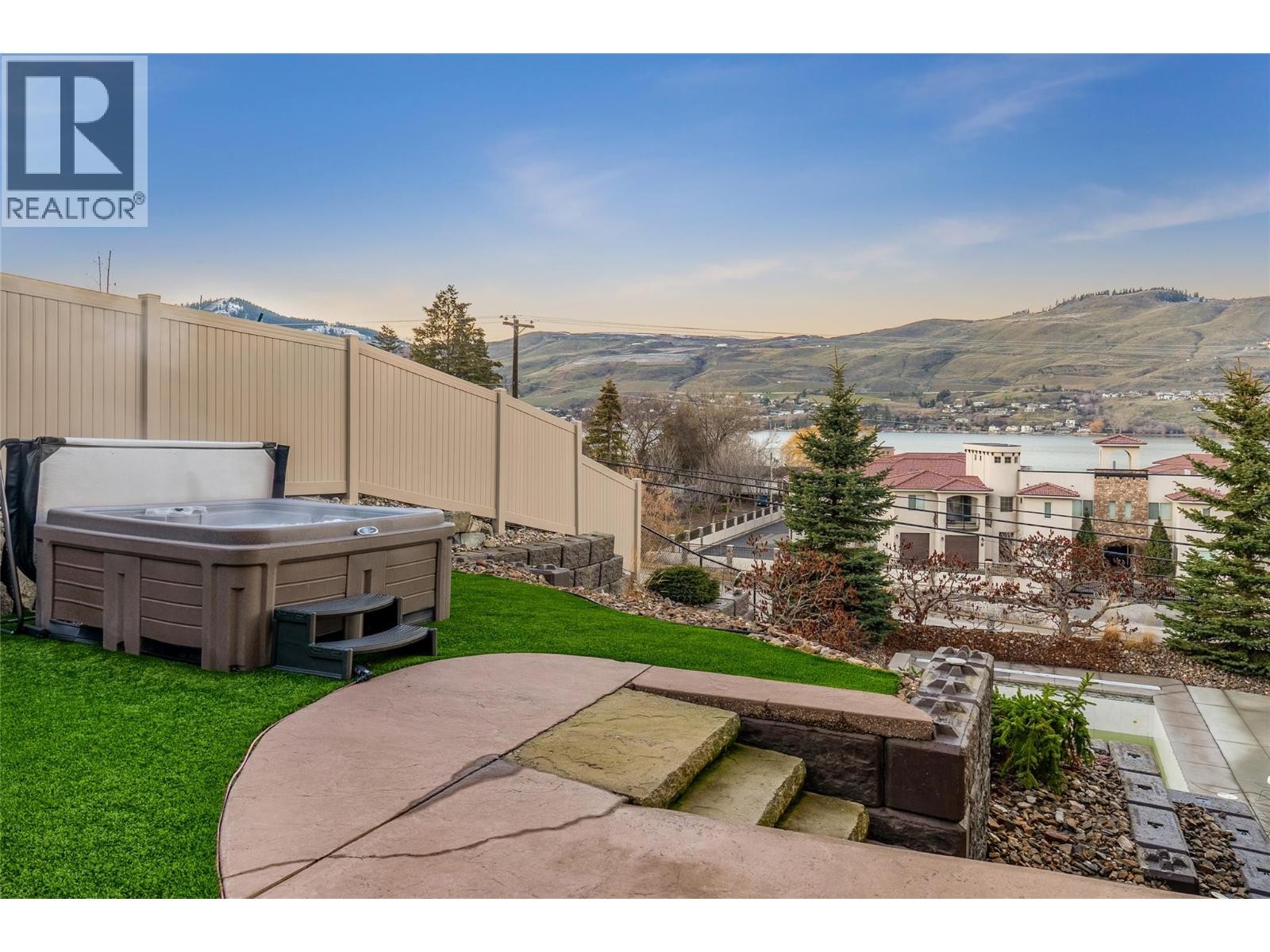 












1029 Longacre Place

,
Vernon,




British Columbia
V1H1H7

