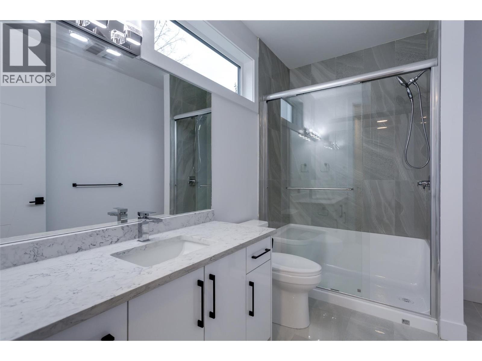 












474 Snowsell Street N

,
Kelowna,




British Columbia
V1L2B3

