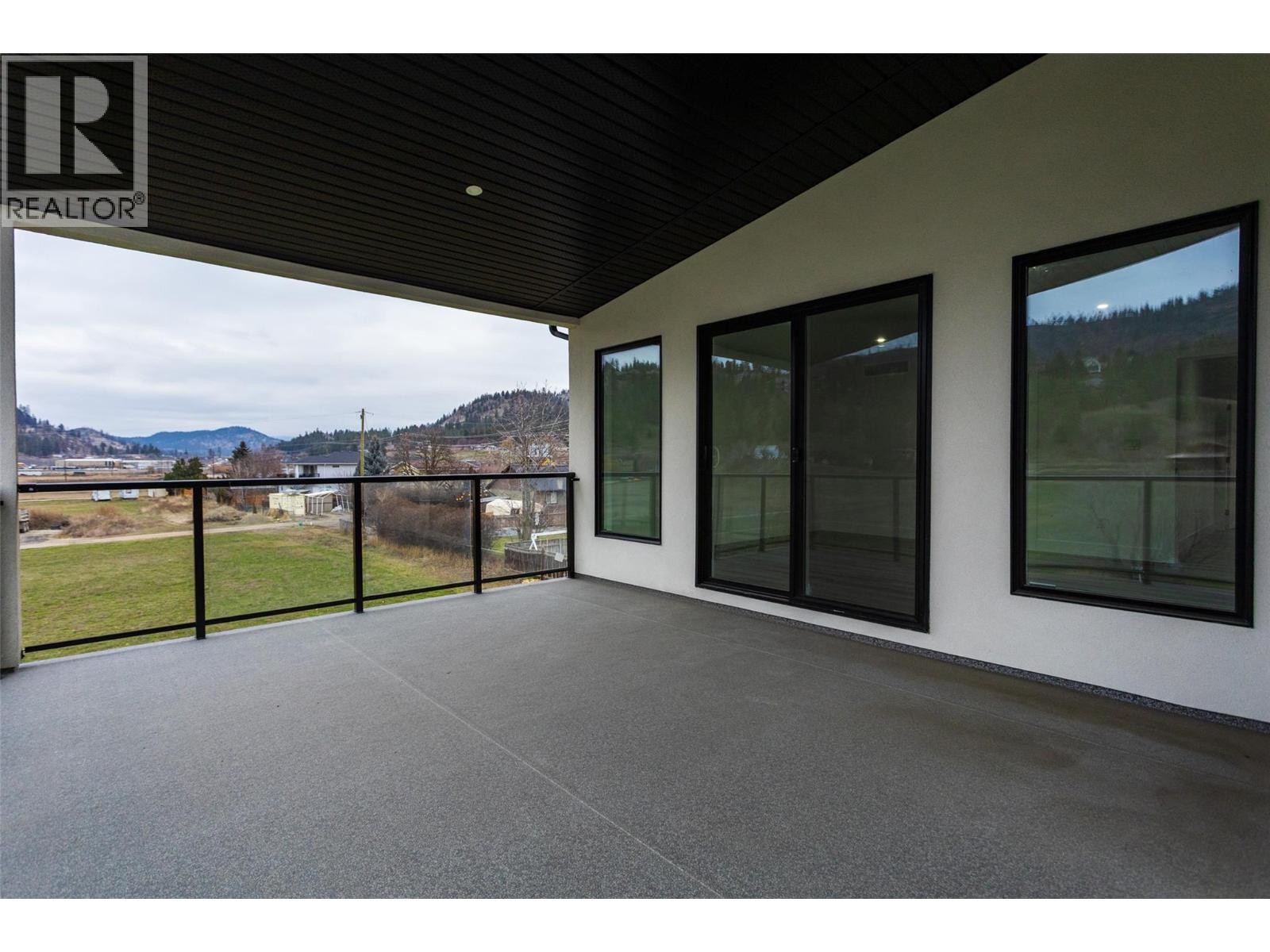 












474 Snowsell Street N

,
Kelowna,




British Columbia
V1L2B3

