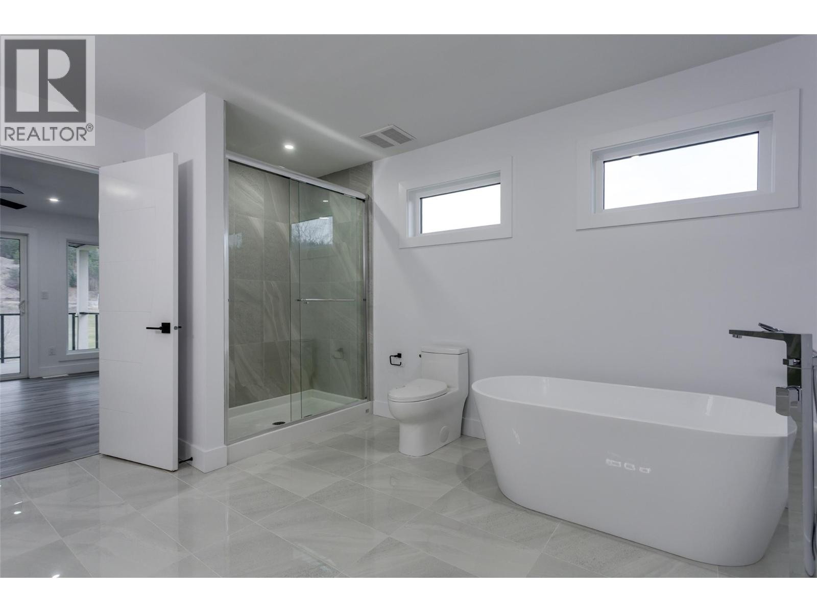 












474 Snowsell Street N

,
Kelowna,




British Columbia
V1L2B3

