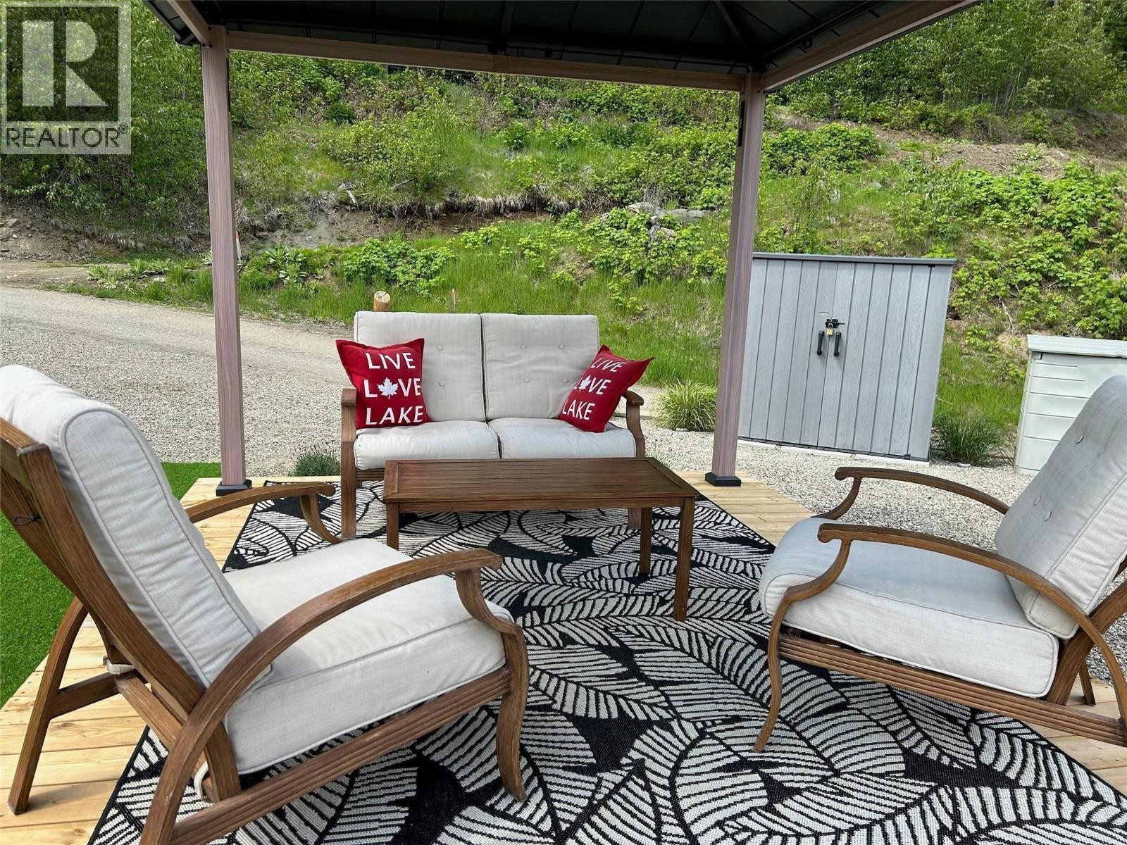 












1681 Sugar Lake Road Unit# 60

,
Cherryville,







British Columbia
V0E2G2

