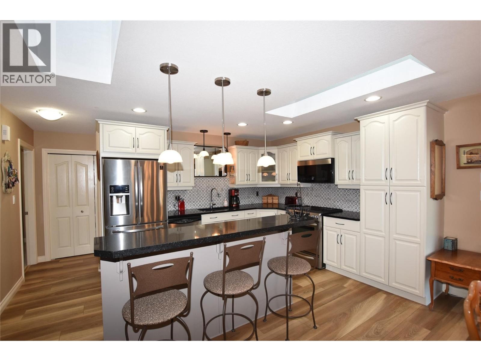 












519 Loon Avenue

,
Vernon,




British Columbia
V1H2A1

