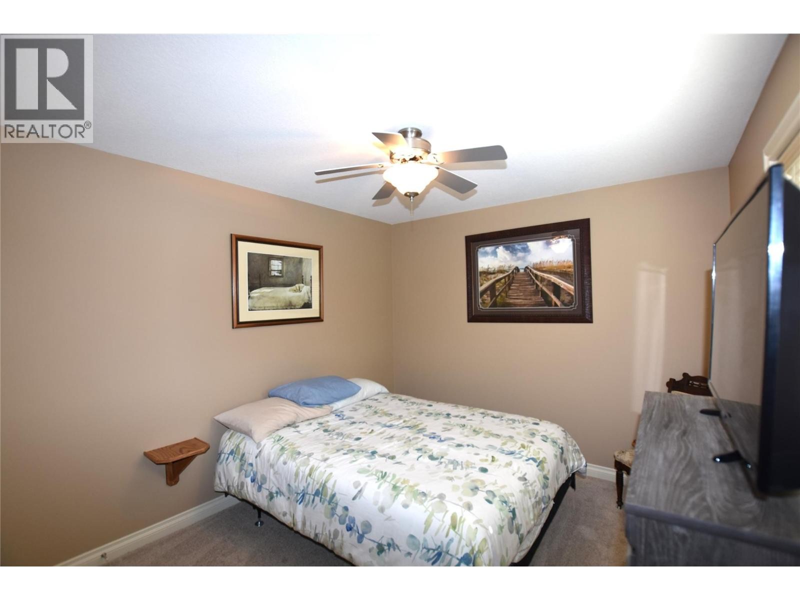 












519 Loon Avenue

,
Vernon,




British Columbia
V1H2A1

