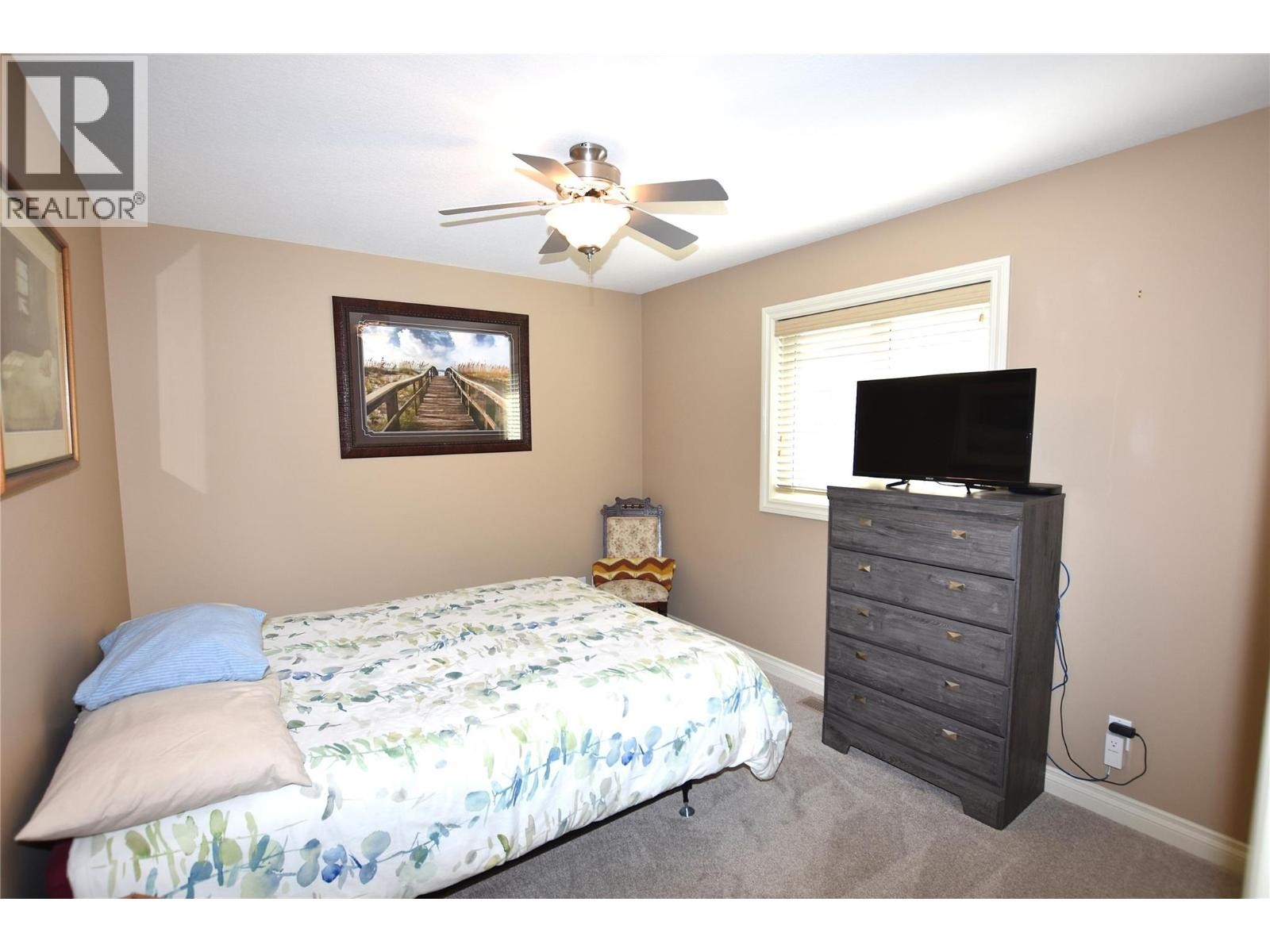 












519 Loon Avenue

,
Vernon,




British Columbia
V1H2A1

