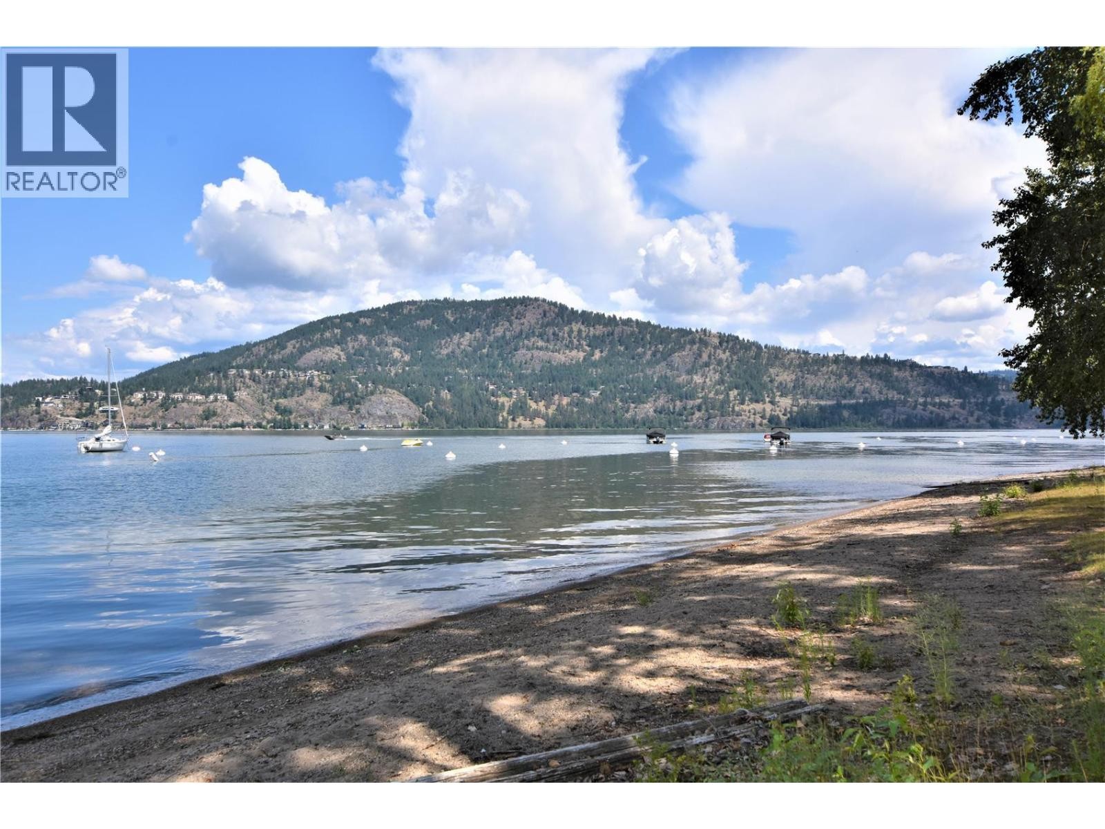 












519 Loon Avenue

,
Vernon,




British Columbia
V1H2A1

