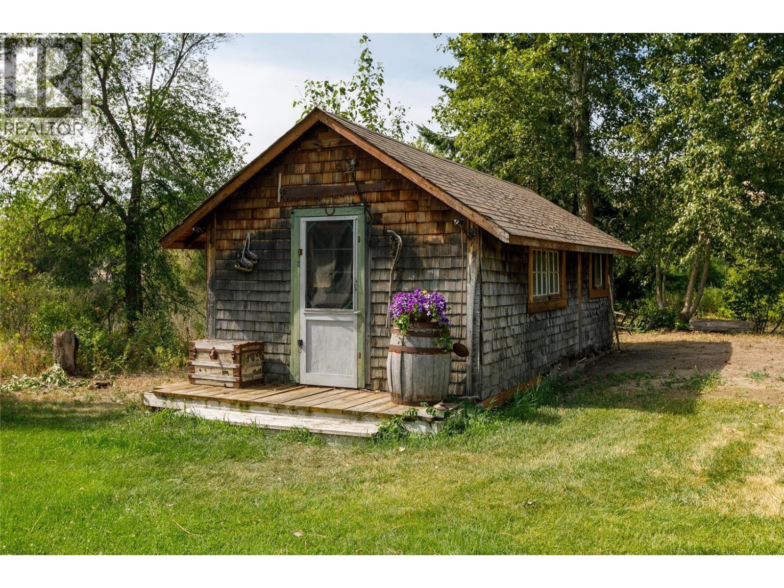 












16821 Owl's Nest Road

,
Oyama,




British Columbia
V4V2E9

