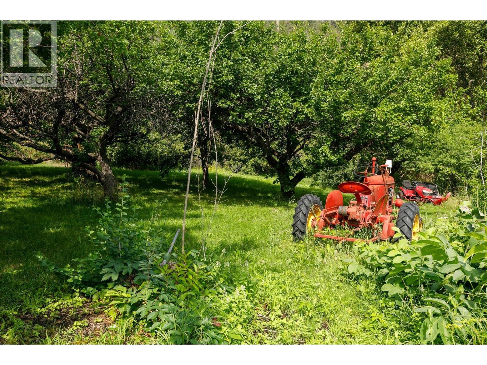 












16821 Owl's Nest Road

,
Oyama,




British Columbia
V4V2E9

