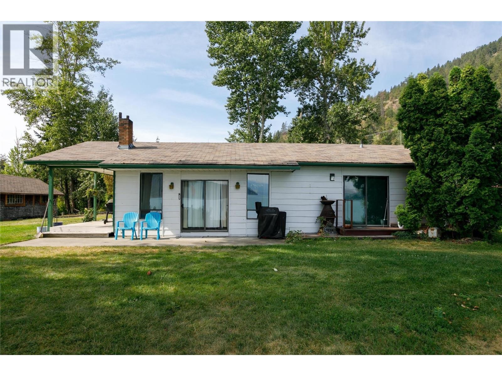 












16821 Owl's Nest Road

,
Oyama,




British Columbia
V4V2E9

