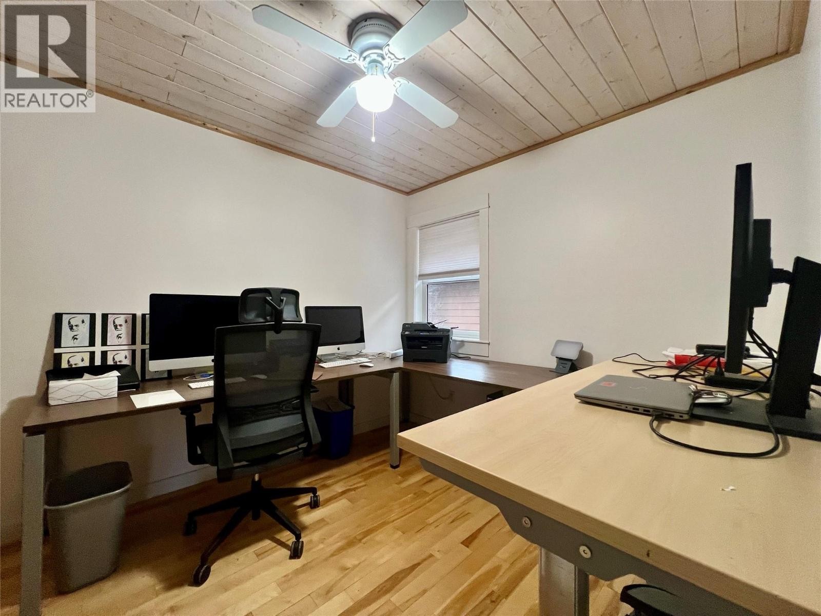 












12914 Oyama Road

,
Lake Country,




British Columbia
V4V2A7

