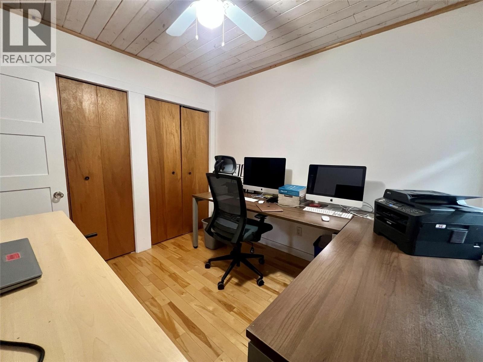 












12914 Oyama Road

,
Lake Country,




British Columbia
V4V2A7

