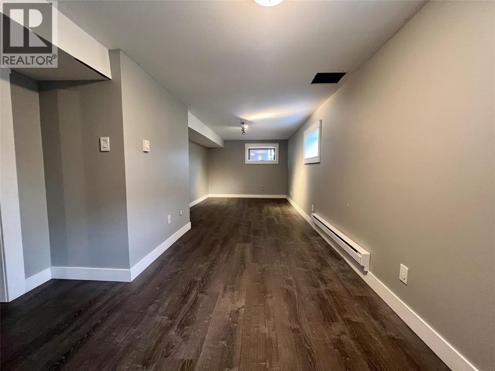 












12914 Oyama Road

,
Lake Country,




British Columbia
V4V2A7

