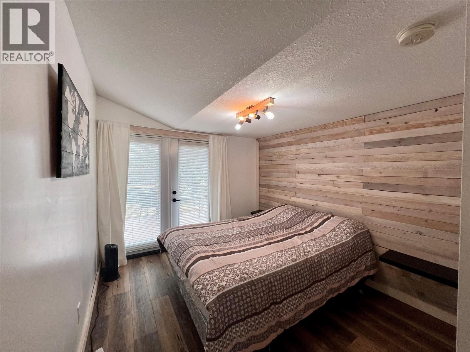 












12914 Oyama Road

,
Lake Country,




British Columbia
V4V2A7

