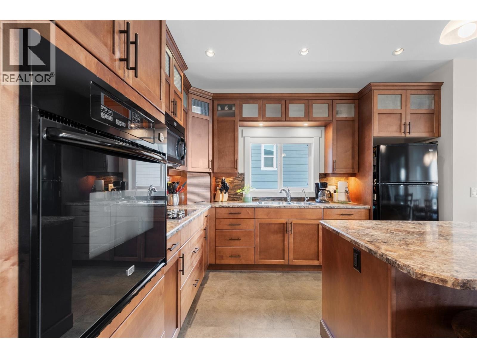 












2589 Sylvia Road

,
Lake Country,




British Columbia
V4V2R8

