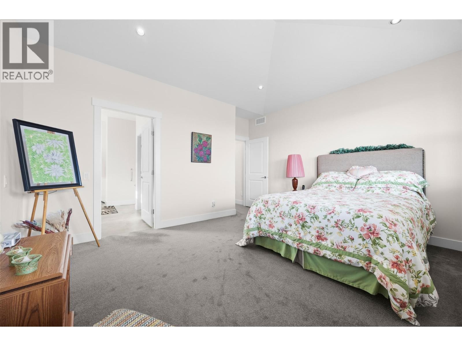 












2589 Sylvia Road

,
Lake Country,




British Columbia
V4V2R8

