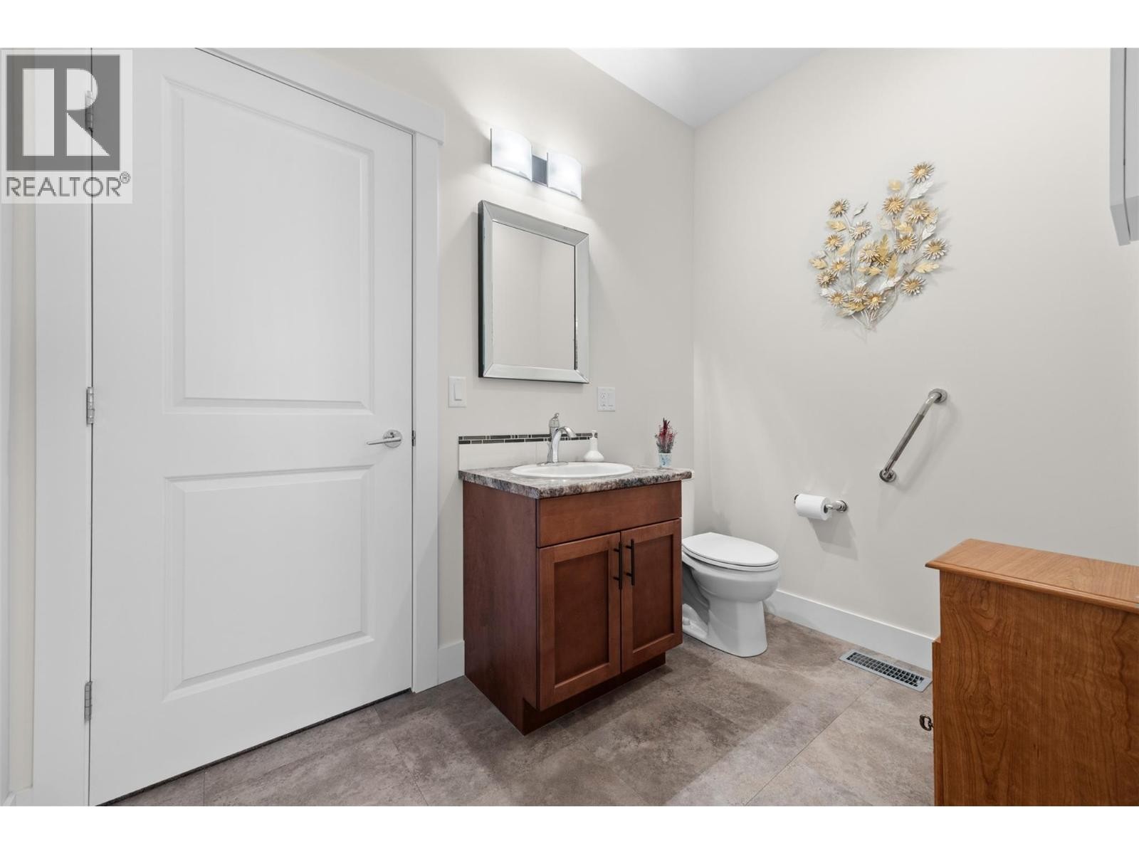 












2589 Sylvia Road

,
Lake Country,




British Columbia
V4V2R8

