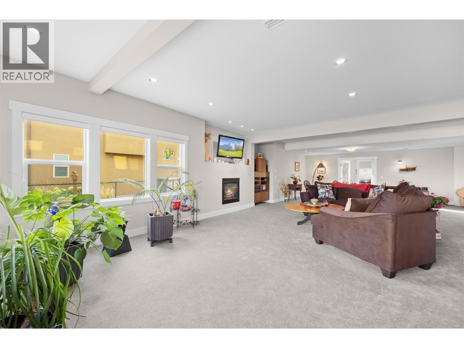 












2589 Sylvia Road

,
Lake Country,




British Columbia
V4V2R8

