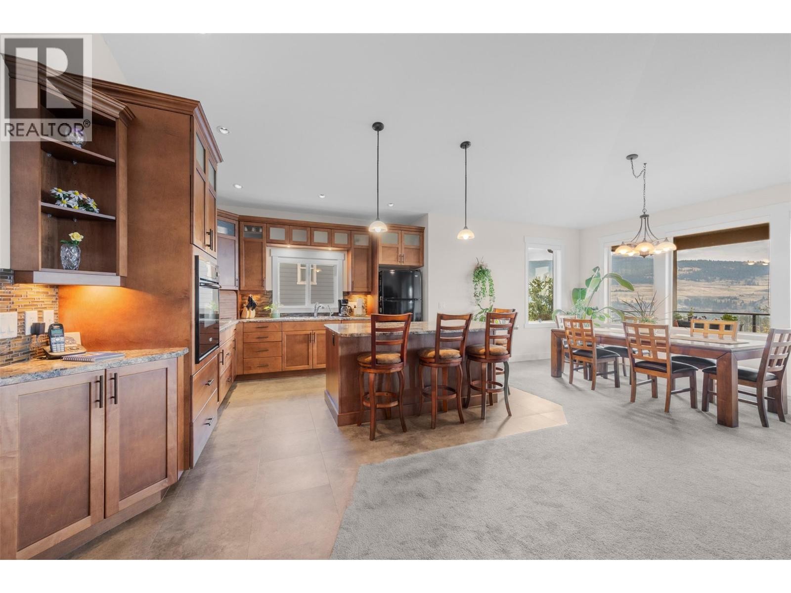 












2589 Sylvia Road

,
Lake Country,




British Columbia
V4V2R8

