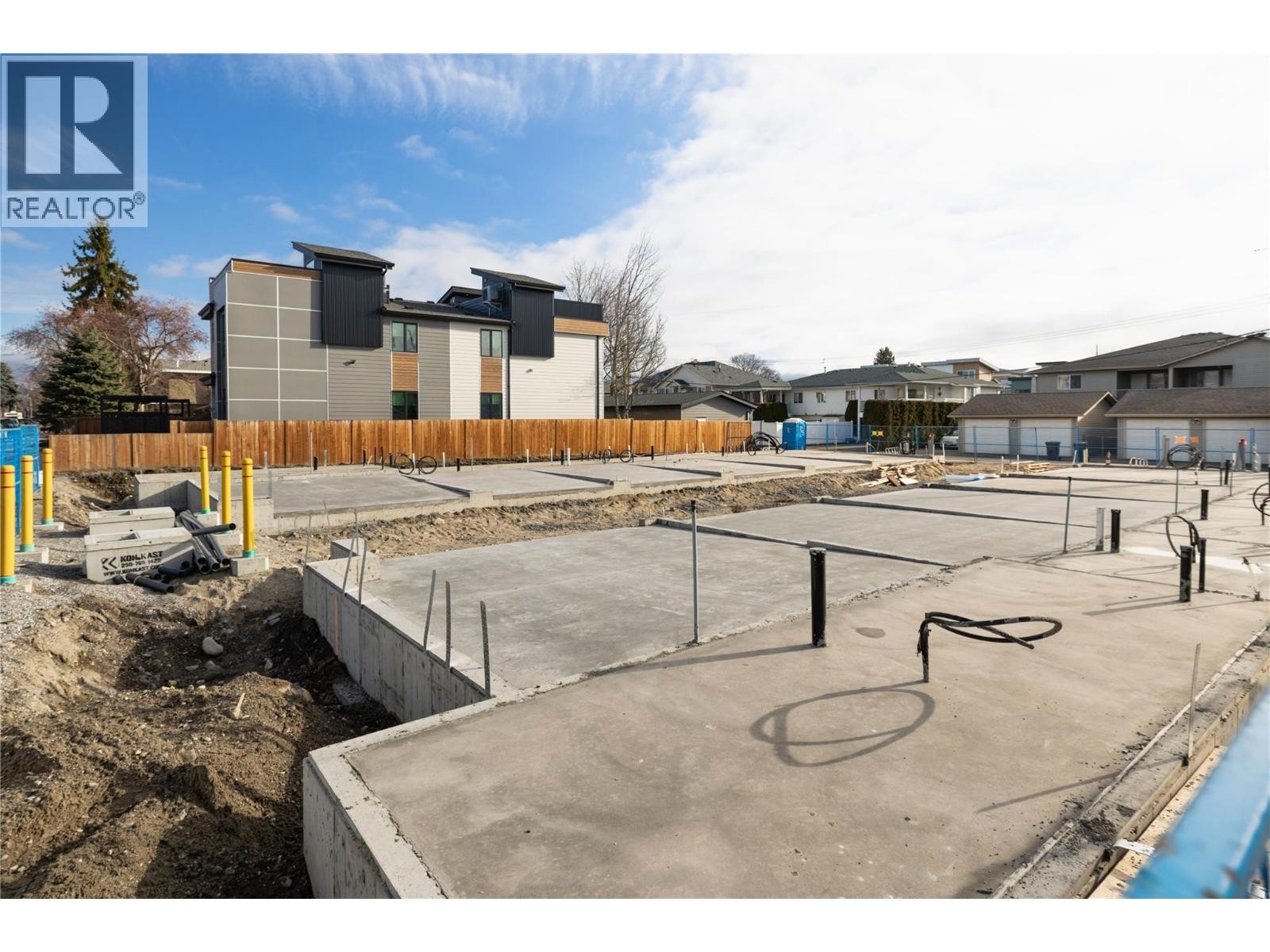 












735 Morrison Avenue Unit# 1

,
Kelowna,




British Columbia
V1Y5E5

